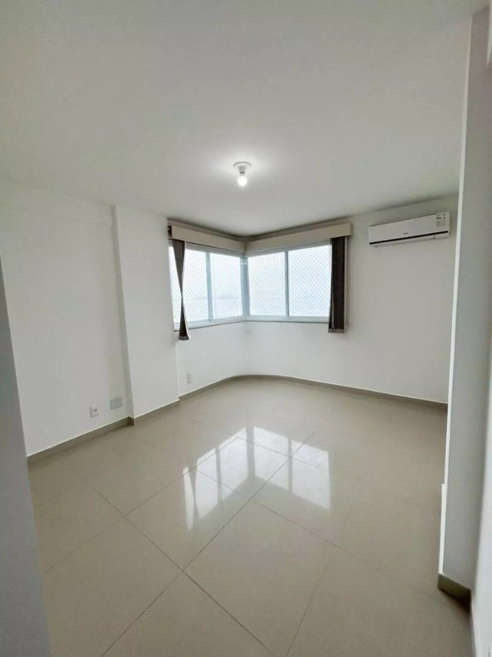 Apartamento em Imbetiba - Macaé